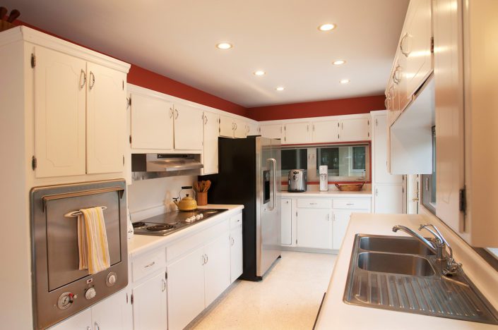 Picture of a Kitchen in BDK Photography's Architecture-Interior & Exterior Gallery